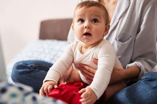 KiK wycofuje zabawki dla niemowląt. „Mogą zostać połknięte i stwarzają ryzyko zadławienia”