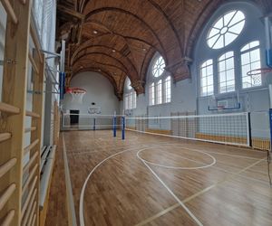 SP nr. 1 w Szczecinie - sala gimnastyczna po renowacji