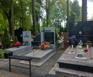 Aleja Zasłużonych Doły