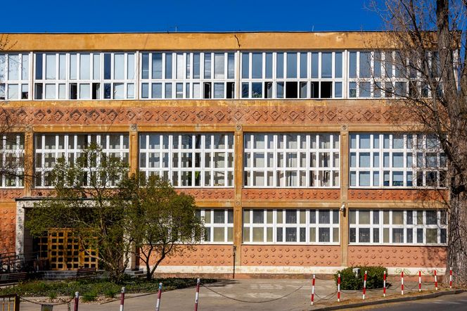 XXXV Liceum Ogólnokształcące im. Bolesława Prusa w Warszawie