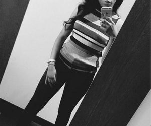 Prezenterka skoczyła przez okno z trzeciego piętra! Uciekała przed kimś