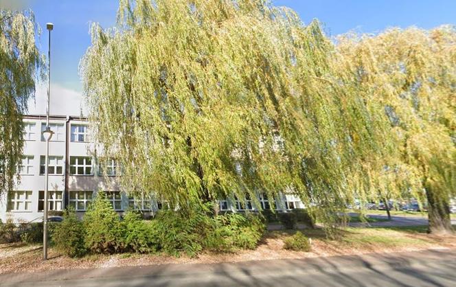1. Technikum nr 3 im. Kardynała Augusta Hlonda w Mysłowicach