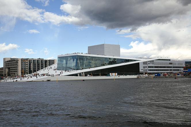 Budynek Norweskiej Narodowej Opery i Baletu, Oslo, proj. Snohetta, 2003-2008