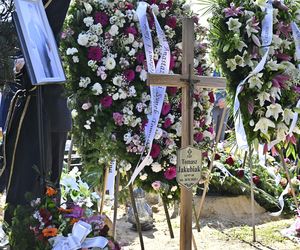 Tomasz Jakubiak - te przedmioty znalazły się w jego grobie