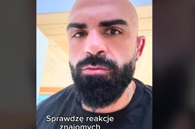 Akop Szostak zgolił gęstą brodę i zostawił wąsa. Reakcja jego żony mówi wszystko