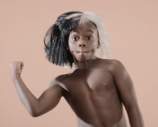 Chłopięca wersja Maddie Ziegler! Kim jest nowy tancerz Sii?!