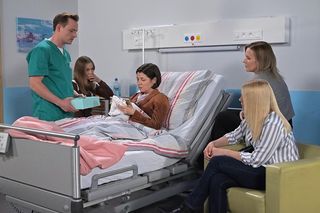 Pierwsza miłość, odcinek 4043: Kinga (Aleksandra Zienkiewicz), Marysia (Aneta Zając), Emilka (Anna Ilczuk), Marta (Honorata Witańska)