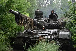 Wojna w Ukrainie przyspieszy zmierzch czołgów? Rosyjscy eksperci mówią wprost o przyszłości czołgów