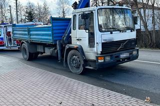 Tragedia w Błoniu. 15-latka wpadła pod ciężarówkę. Lądował śmigłowiec LPR