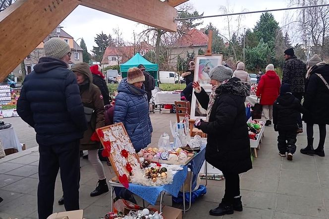 Świąteczny Jarmark Rękodzieła na Pogodnie