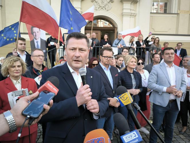 Wiec zwolenników Rafała Trzaskowskiego w Lesznie 