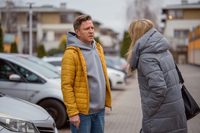 Na Wspólnej odc. 4032. Wojtek (Wojciech Błach), Żaneta (Anna Guzik)