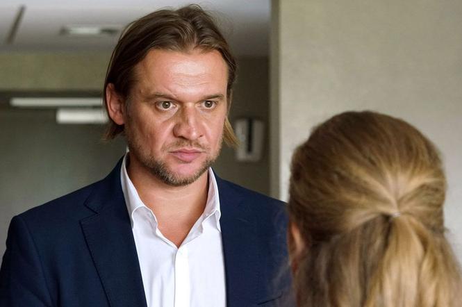 	Barwy szczęścia odc. 1961. Oliwka (Wiktoria Gąsiewska), Gabriel (Bartłomiej Krat)