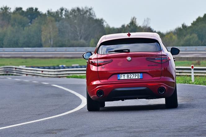 Alfa Romeo Stelvio Veloce 2.0 Turbo 280 KM AT8 Q4