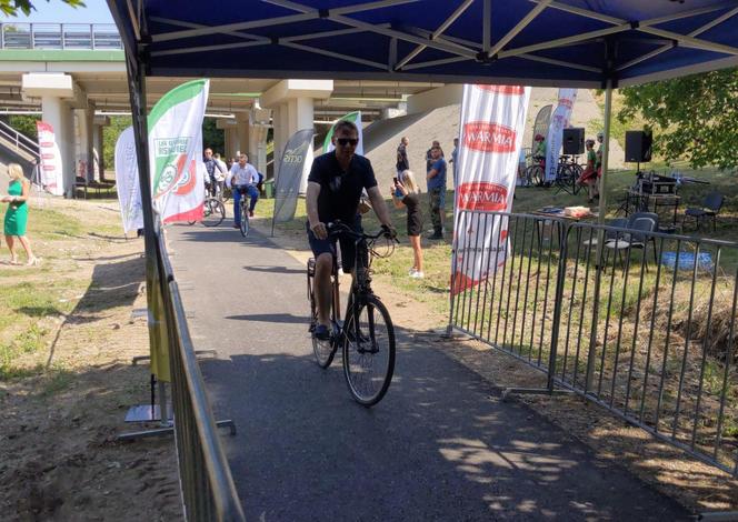 Nowa ścieżka rowerowa na Warmii i Mazurach. Biegnie po nasypie dawnej linii kolejowej