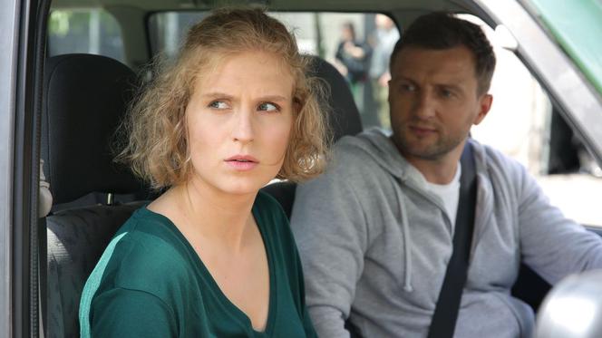 M jak miłość, odcinek 1532: Przeszłość Natalki zniszczy jej życie. Nie posłucha ostrzeżeń Bartka! Będzie musiała się tym zmierzyć - WIDEO