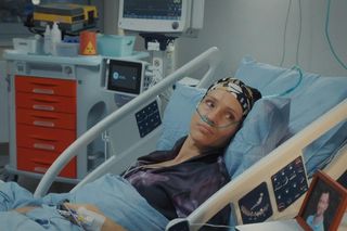 M jak miłość, odcinek 1843: Umierająca Dorota przerwie leczenie w szpitalu w USA? Powie lekarzowi, że nie ma już sił - ZDJĘCIA