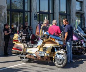 Katowice: Motocyklowe zakończenie lata w Fabryce Porcelany ZDJĘCIA