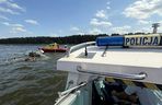 Chciał przepłynąć Wisłę wpław. Kiedy policjanci kazali mu wyjść z wody, przyspieszył. Potem zaczął się topić