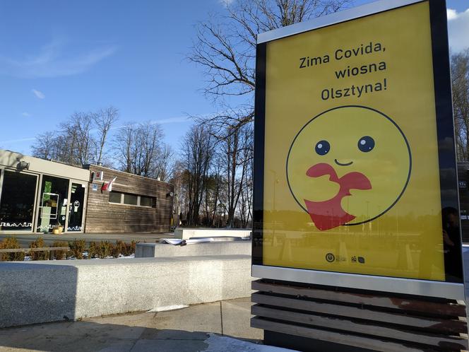 Nietypowe plakaty na ulicach Olsztyna: "Olsztyn to nie Mazury. Covid to nie Warmia" [ZDJĘCIA]