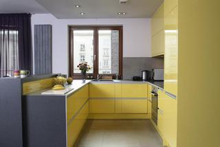 Żółta kuchnia: nowoczesna aranżacja wnętrza