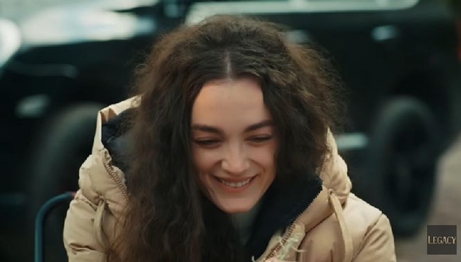 Dziedzictwo, odcinek 666. Nana