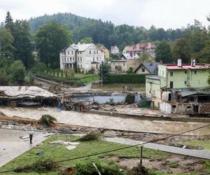 Dom znanego dziennikarza TVN24 kompletnie zalany! Woda wymiotła wszystko! Dosłownie