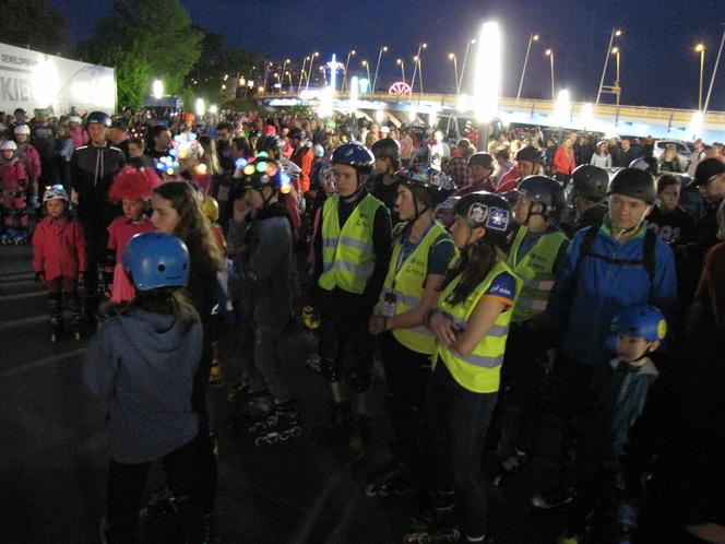 Był to drugi w tym roku Nightskating Rzeszów, w którym wzięło udział blisko 500 osób.