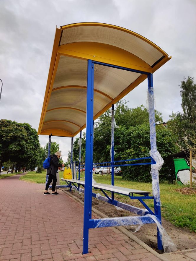 W Siedlcach powstanie łącznie 18 nowych wiat autobusowych