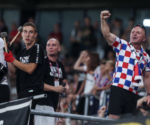 Górnik Zabrze - Termalica Nieciecza. Niesamowita atmosfera na Arenie Zabrze! Kibice Górnika dopingują swoją drużynę