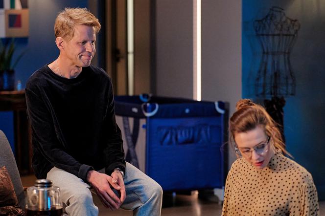 BrzydUla 2, odcinek 201: Ula (Julia Kamińska), Sebastian (Łukasz Garlicki)