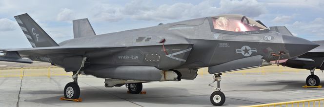 Brytyjskie myśliwce F-35B