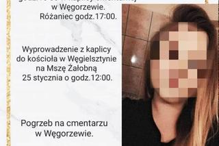 Pod Węgorzewem 25-latka rozbiła się na drzewie. Na miejscu tragedii płoną znicze
