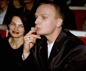 Grzegorz Ciechowski miał tylko grac na klawiszach. Tak Republika debiutowała na scenie