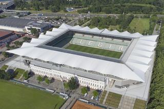 Stadion Legii - piłka nożna (można by też wykorzystać stadiony w innych miastach - przede wszystkim te, na których odbywało się Euro 2012)