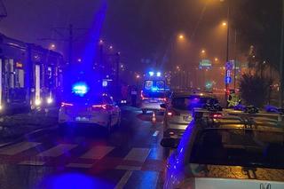 Tramwaj potrącił pieszego w Nowej Hucie. Na miejscu utrudnienia w ruchu