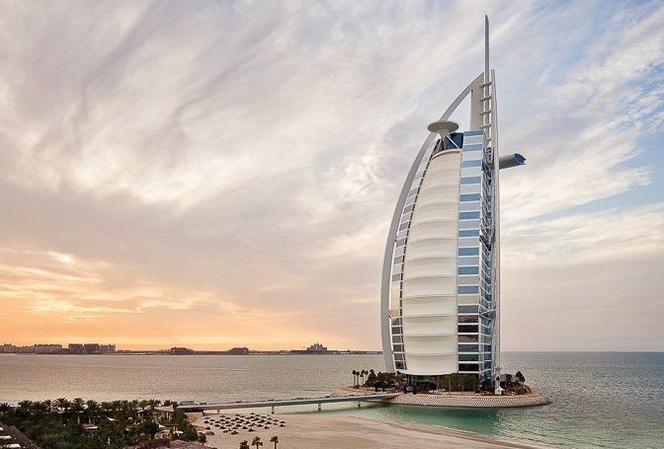 Hotel w Dubaju. Burj Al Arab 