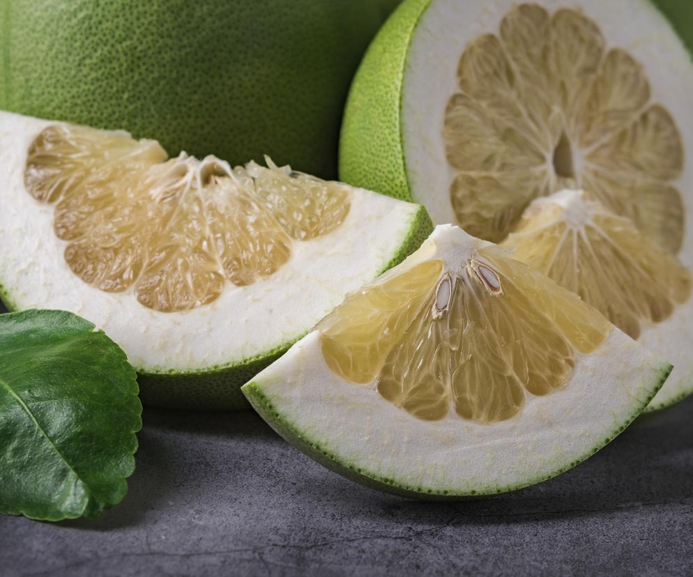 Suplementy z witaminą C mogą się schować. Ten owoc daje jej 6 razy więcej