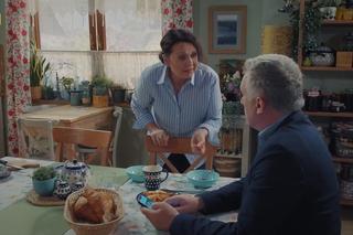 	M jak miłość odc. 1810 nowy sezon. Artur Rogowski (Robert Moskwa), Marysia (Małgorzata Pieńkowska)