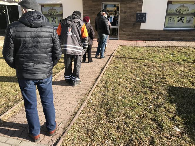 Kolejki przed cukierniami w Kraśniku w Tłusty Czwartek