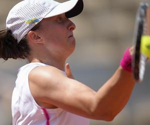 Ile zarobiła Iga Świątek za półfinał Roland Garros PREMIE Nagrody pieniężne Jakie są premie w Paryżu French Open 2023