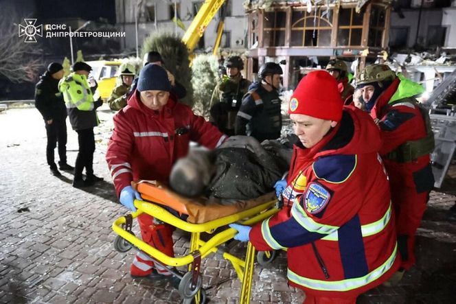 Polski wolontariusz z Wielkiej Brytanii Karol Świacki był w epicentrum wybuchu po uderzeniu rosyjskiej rakiety w hotel w Krzywym Rogu w środę wieczorem