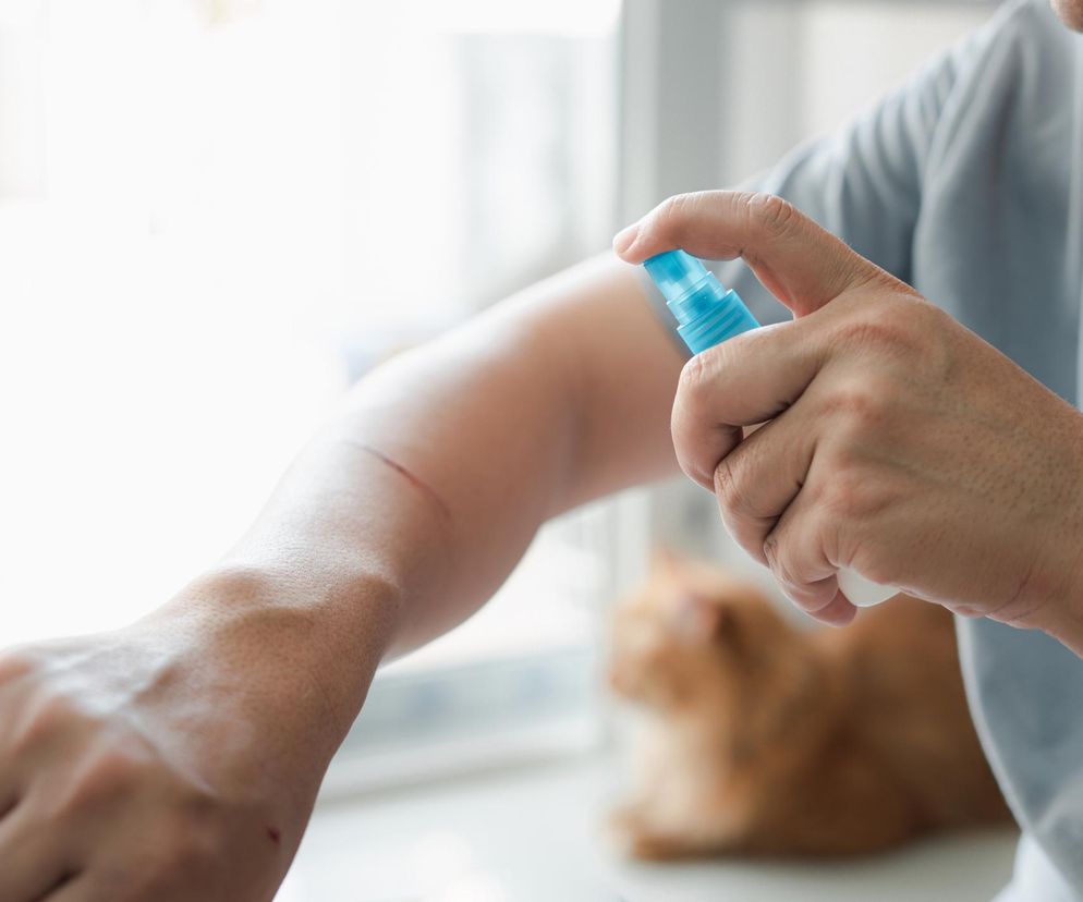 Oktenidyna - wskazania, przeciwwskazania, zastosowanie, dawkowanie, skutki uboczne