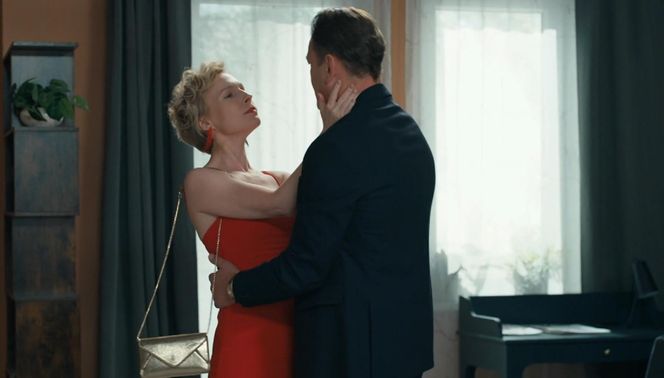 Barwy szczęścia odc. 3240. Sonia (Weronika Nockowska), Robert Stefaniak (Paweł Ławrynowicz)