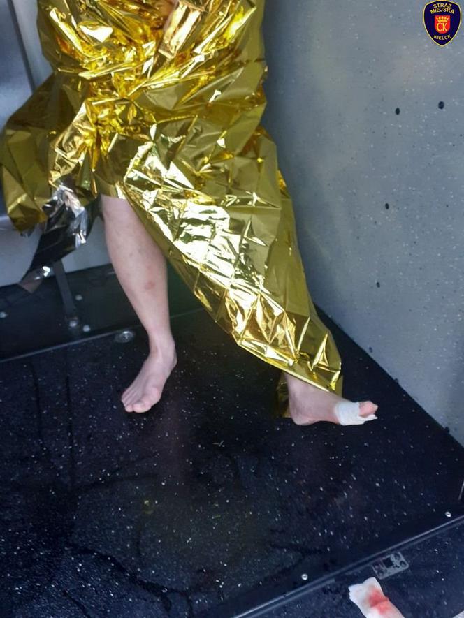 Nagi mężczyzna spacerował po Kielcach! Jego tłumaczenie przejdzie do historii