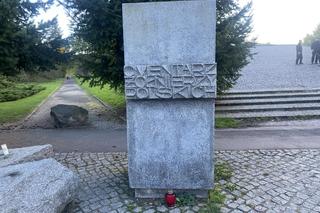 Tłumy na grobach we Wrocławiu. Zobaczcie zdjęcia z cmentarzy [GALERIA]
