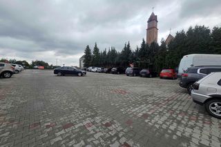 Blok bez drogi dojazdowej 