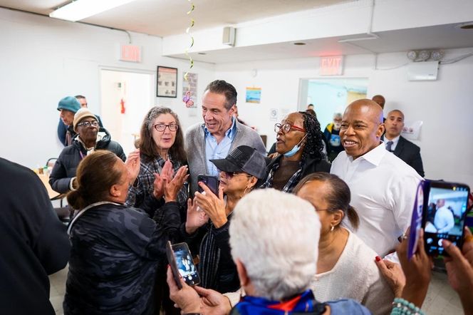 Eric Adams poparł Andrew Cuomo w wyborach na burmistrza NYC