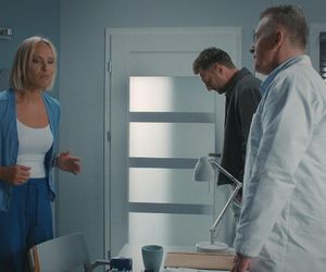 M jak miłość odc. 1889. Dorota (Iwona Rejzner), Bartek (Arkadiusz Smoleński), Artur Rogowski (Robert Moskwa)