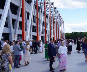 Kongres Świadków Jehowy Białystok 2024. Tłumy wiernych na Stadionie Miejskim